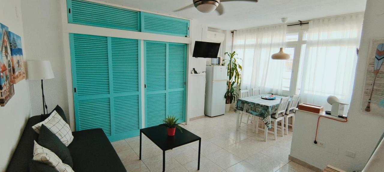 J&H Apartment Торремолинос Экстерьер фото